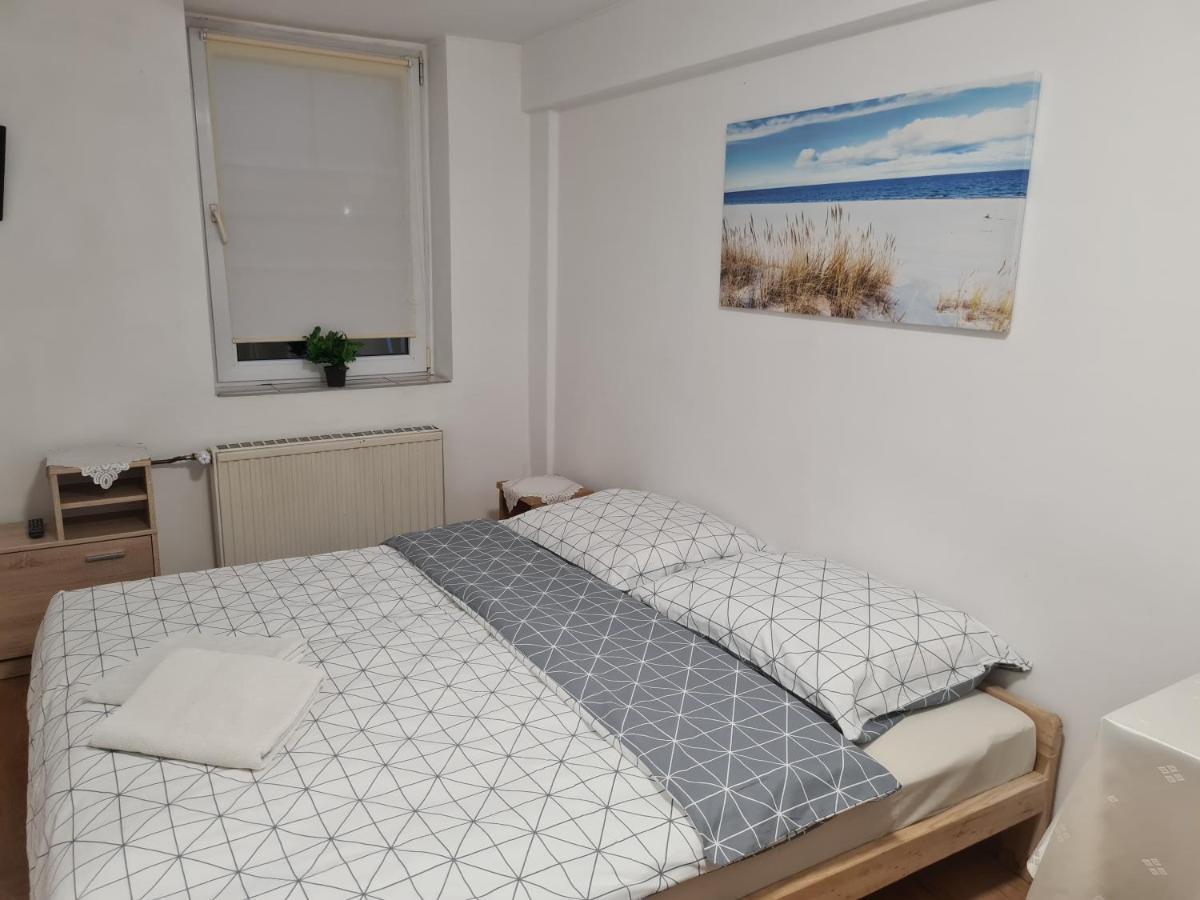 Motel I Restauracja "Pod Baszta" Naglowice Eksteriør bilde