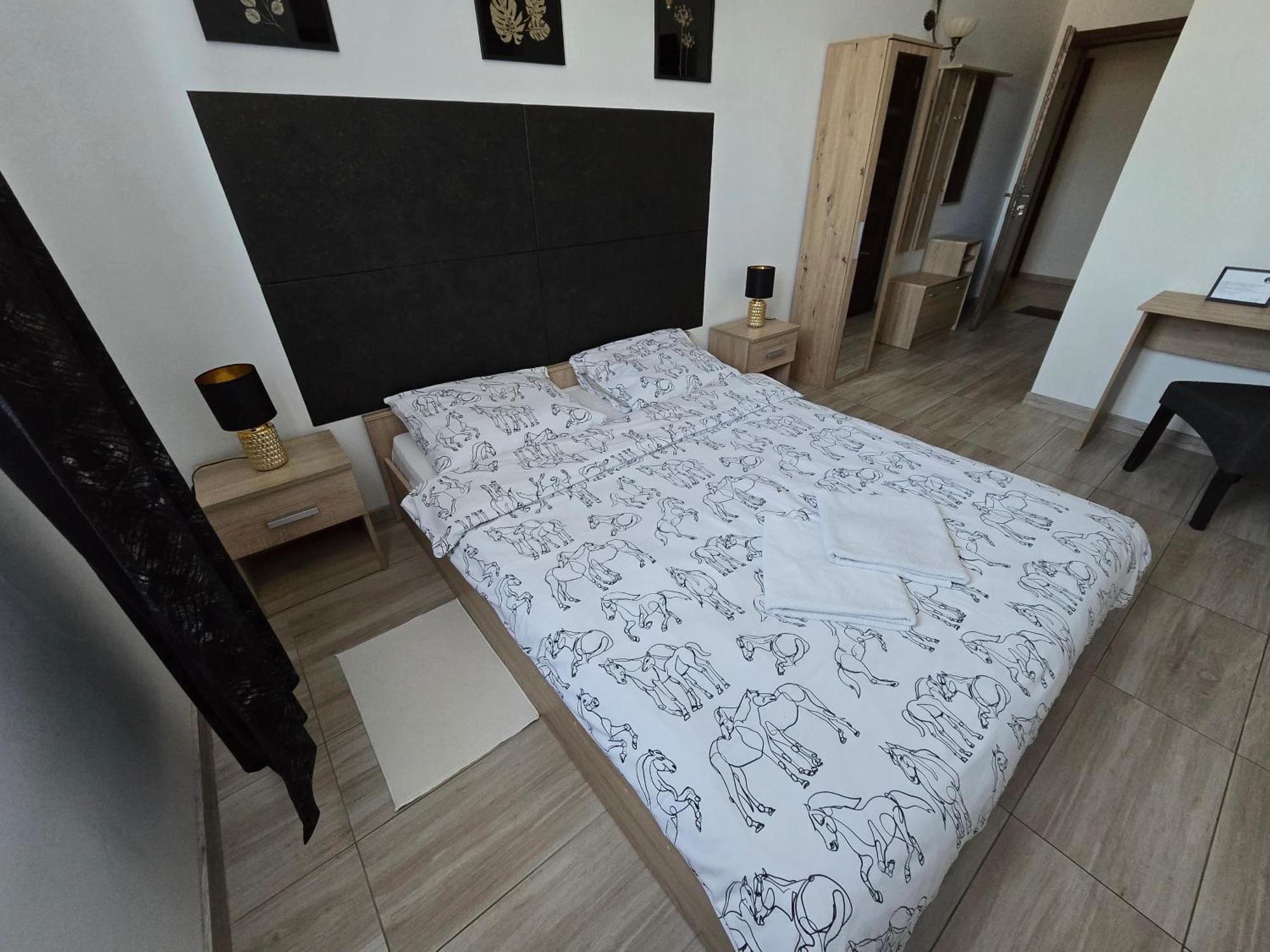 Motel I Restauracja "Pod Baszta" Naglowice Eksteriør bilde